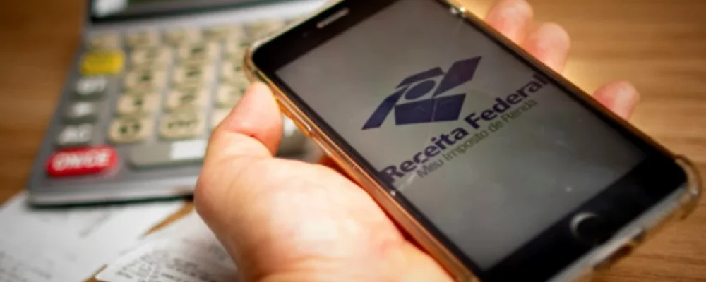 732667ef-imposto-de-renda-brasil-leao-receita-federal-3-600x400-1
